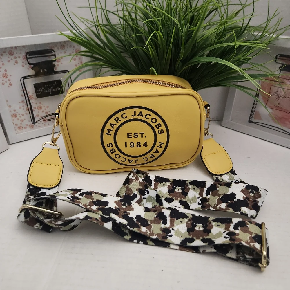 Marc Jacobs stylish yellow